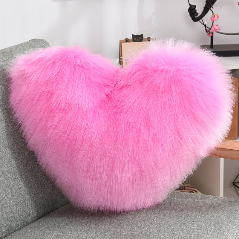 Plush Heart-Shaped Throw Pillow – Soft, Fluffy & Gift-Ready
