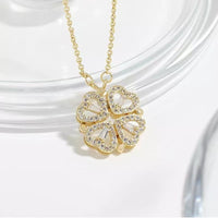 Aria Luxe Blooming Clover Pendant