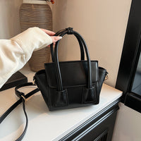 AriaLuxe Velvet Touch Crossbody - Women's Chic Shoulder Bag